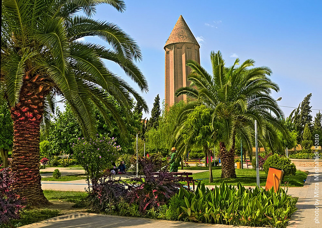 ゴンバデ・カーブース