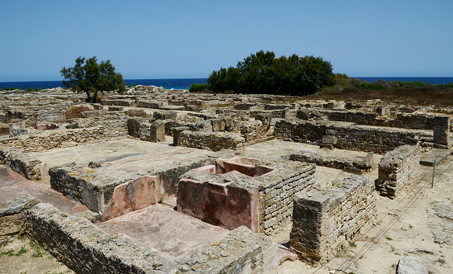 ケルクアンの古代カルタゴの町とその墓地遺跡